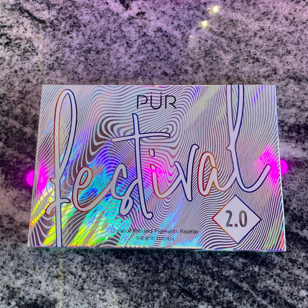 PUR Festival 2.0 pressed pigment palette